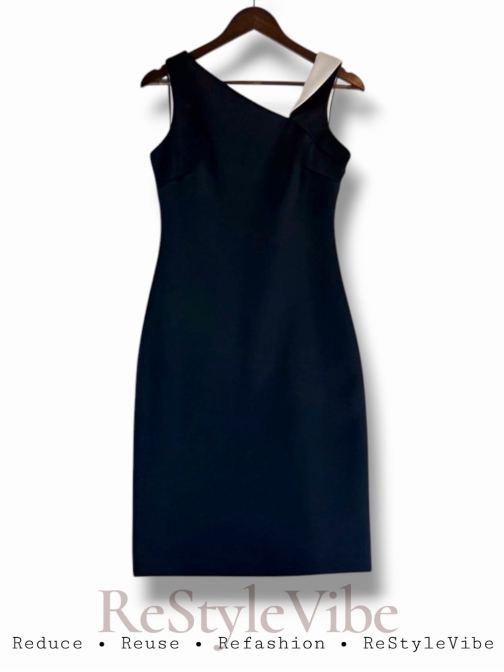 CALVIN KLEIN Women’s Size 4 Dress Scuba Asymmetrical Shoulder Style Black White